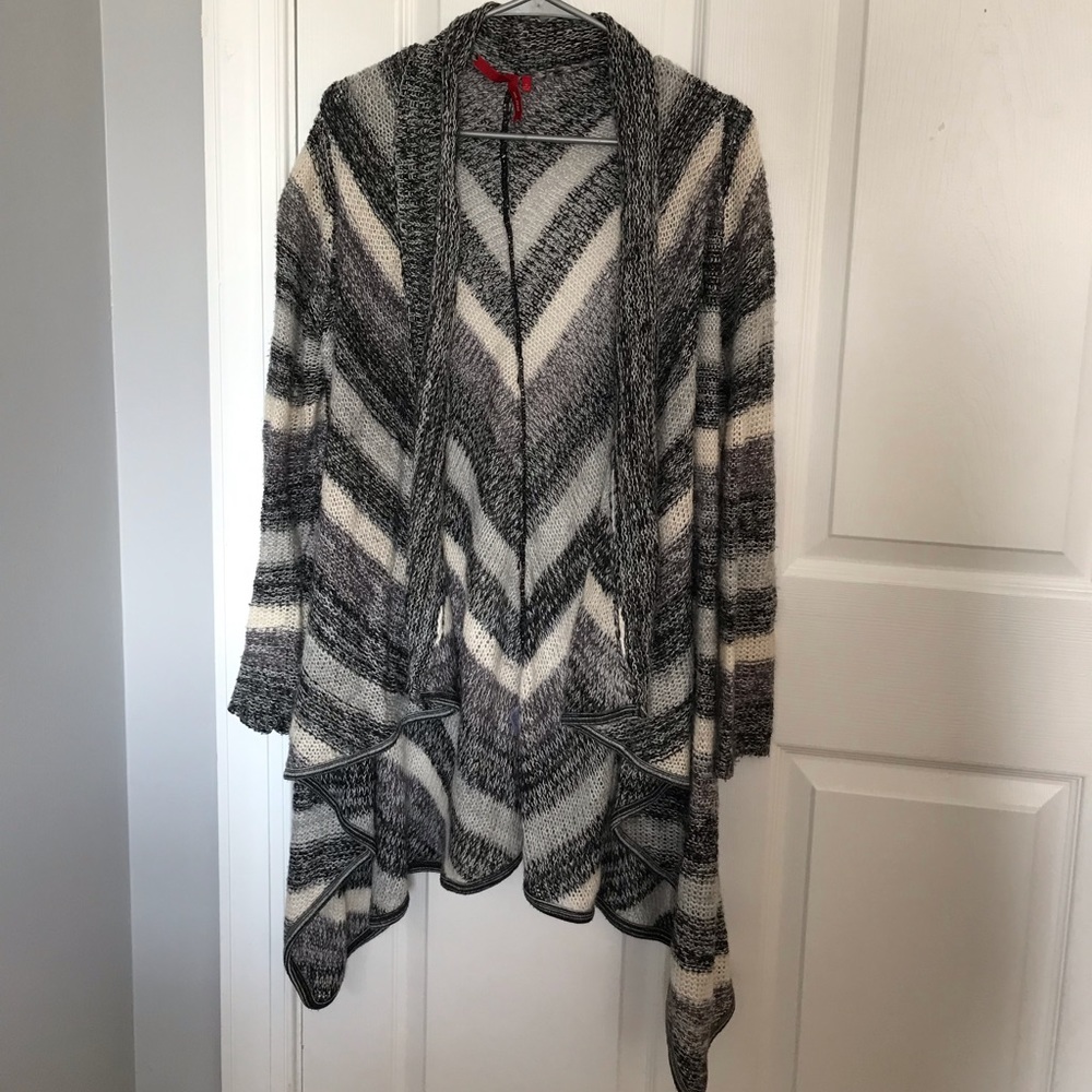 Knit cardigan